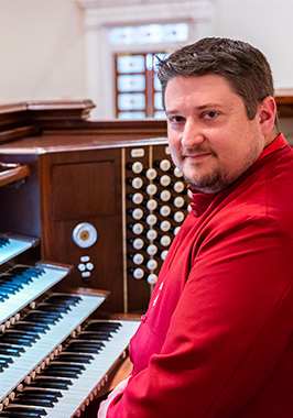 Matthew McNeill Assistant Organist