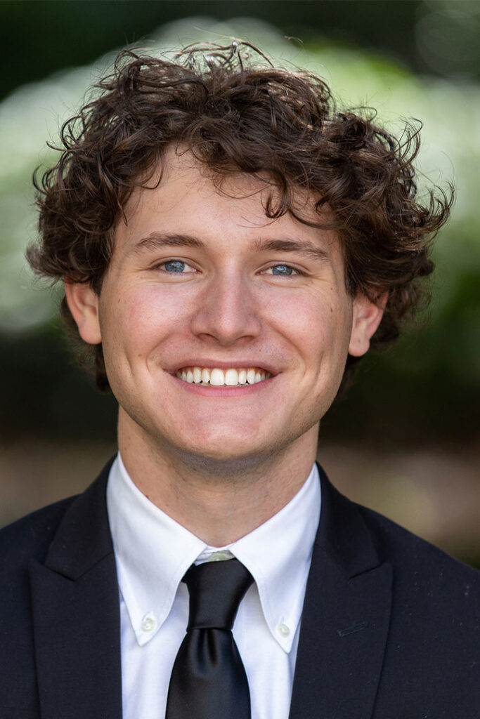 Oak Martin Assistant Organist